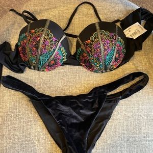 Beach bunny Lilith sun bikini top M velvet black bottom XL